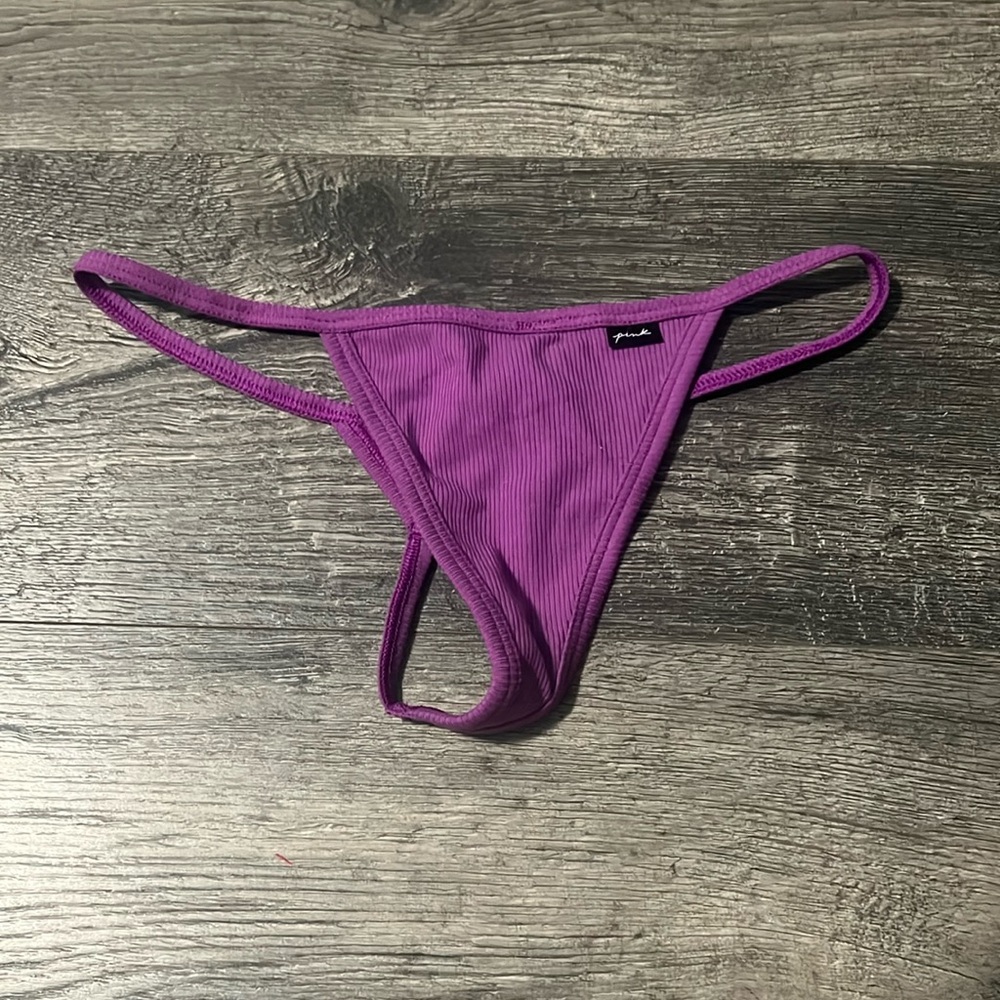 NWT Pink Brand thong size medium